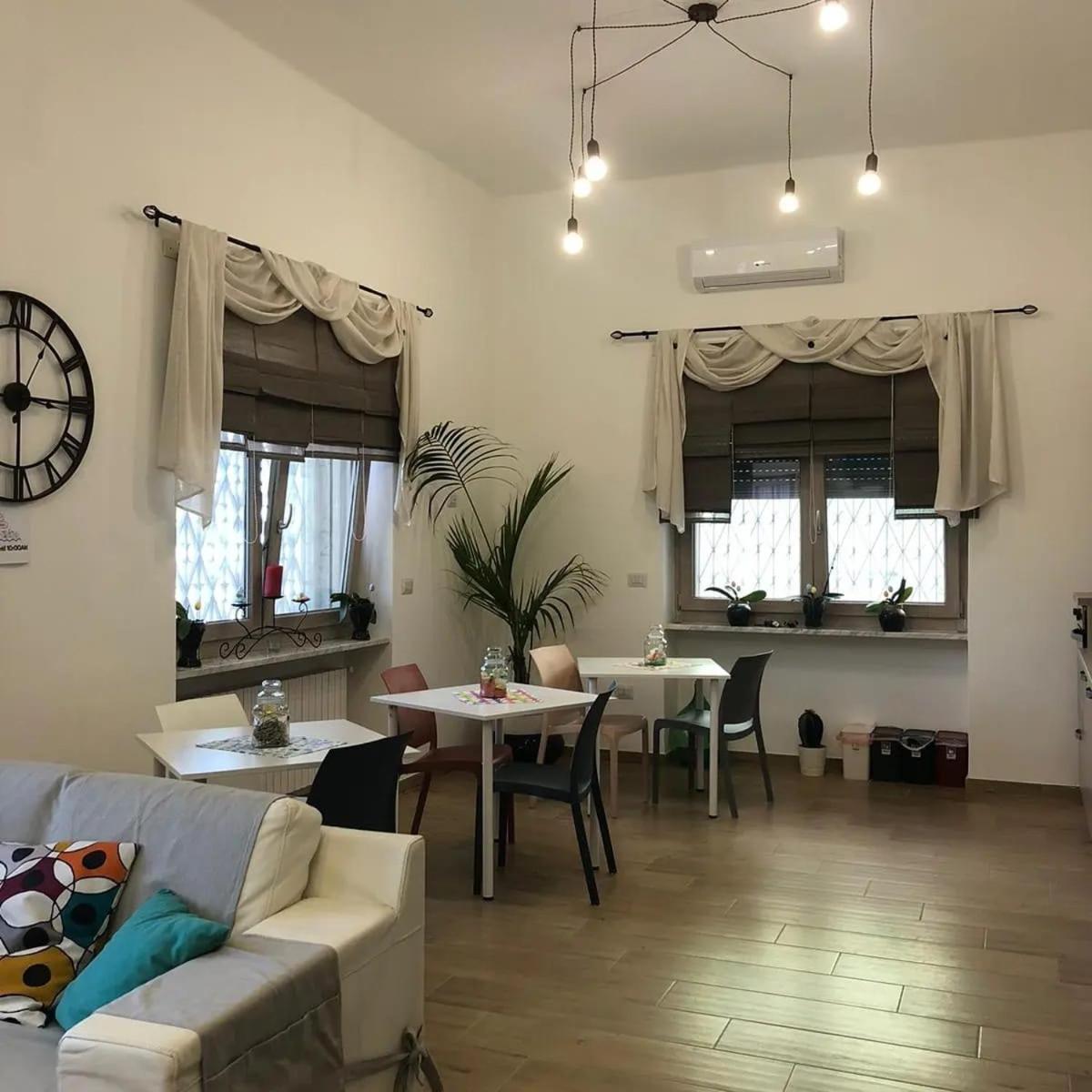 Coco & Lisbeth Bed And Breakfast Brindisi Exterior photo